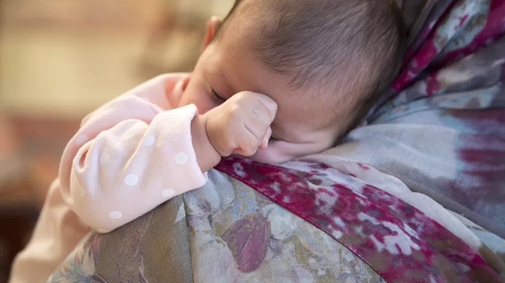راهکارها و توصیههایی برای خواب خوب کودکان شیرخوار برای والدین