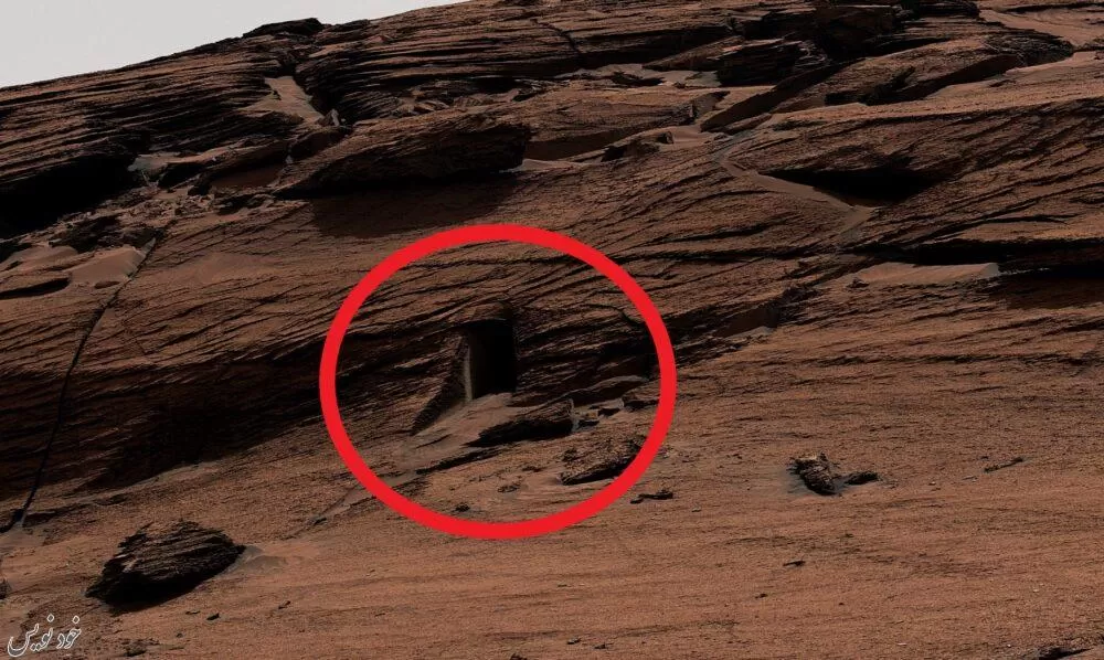 واکنش ناسا نسبت به “شکاف عجیب” در مریخ |dog door