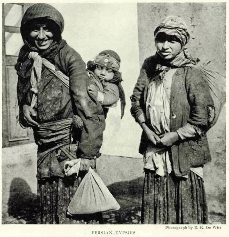 ۱۰۰ عکس تاریخی کمتر دیده شده از ایران ۱۰۰ سال پیش | مردم و شهرها 