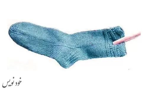 آموزش بافت جوراب بدون درز با پنج میل | تصویری با توضیحات
