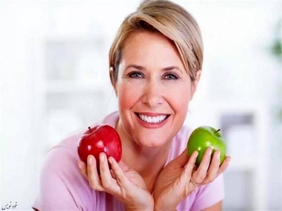 ۹ ماده غذایی ضد پیری که همه افراد بالای ۴۰ سال باید مصرف کنند! | بالای 40 ساله ها بخوانند