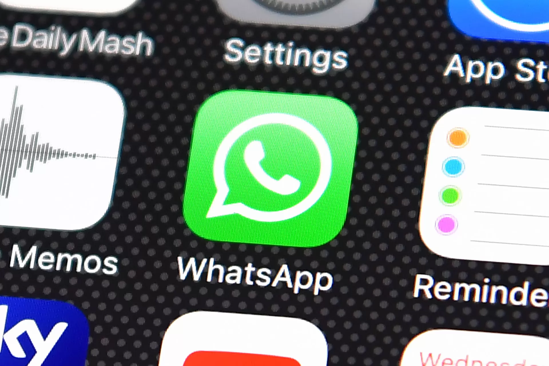 حمله مدیر واتساپ به تلگرام: مقام‌های روسیه به چت‌ها دسترسی دارند