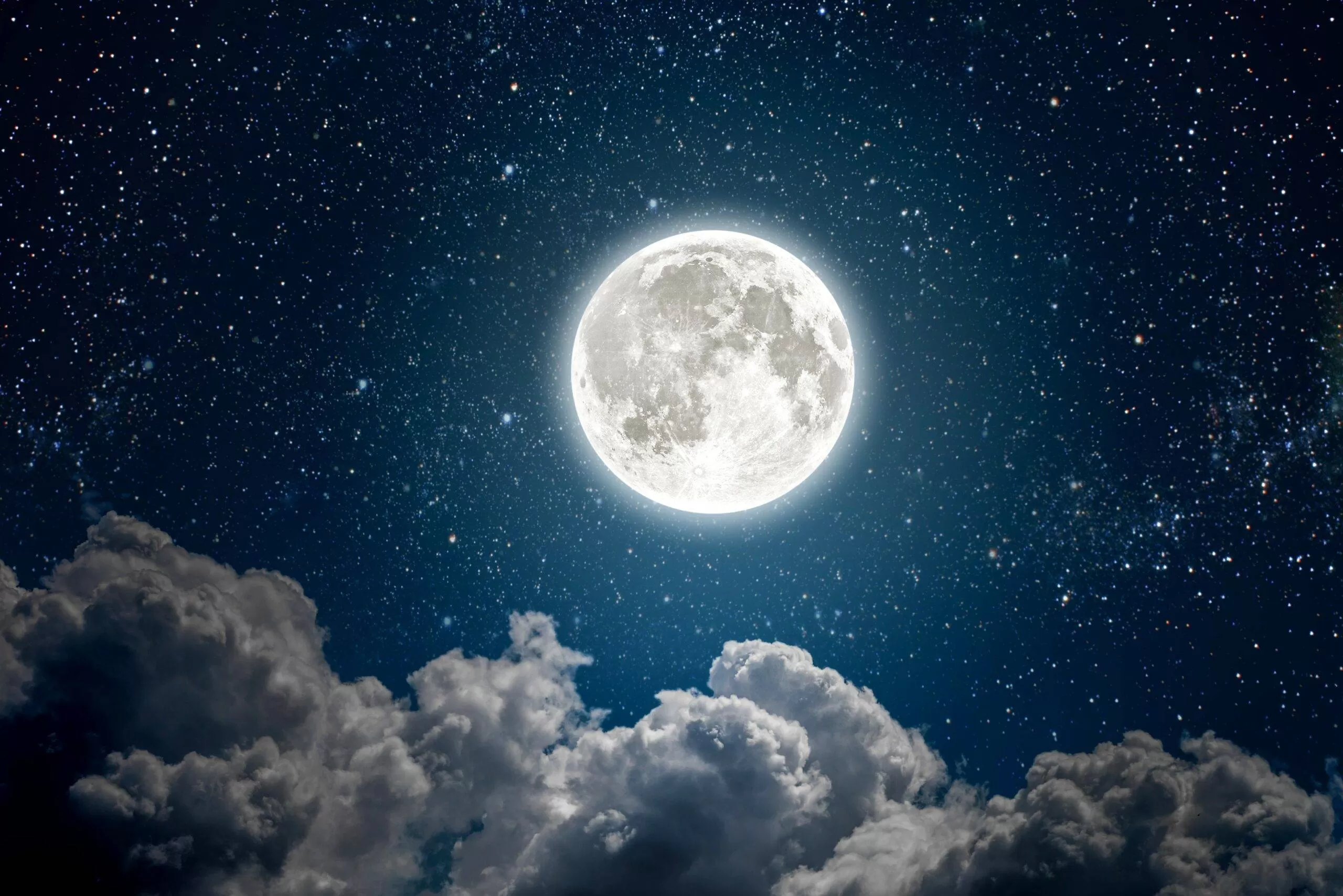 دانشمندان سرانجام تأیید کردند که چه چیزی درون ماه وجود دارد