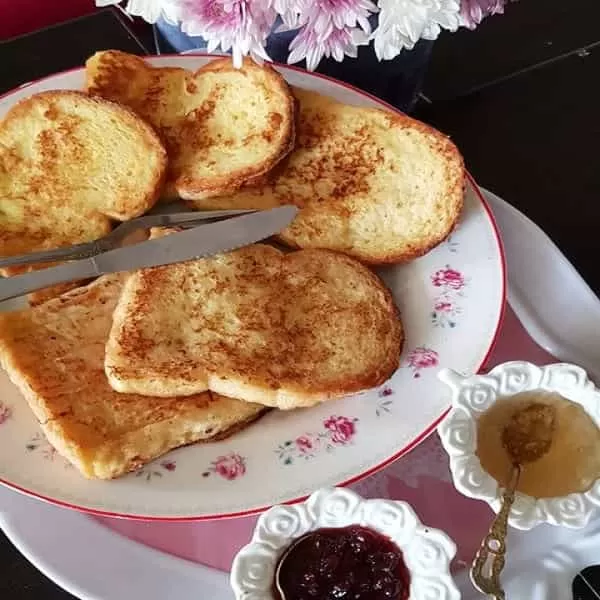 طرز تهیه تست فرانسوی وانیلی برای صبحانه کودک ساده و سریع