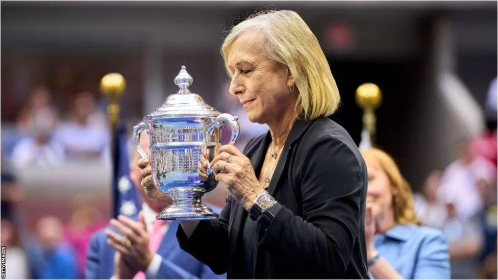 مبارزه ستاره تنیس زنان جهان با سرطان