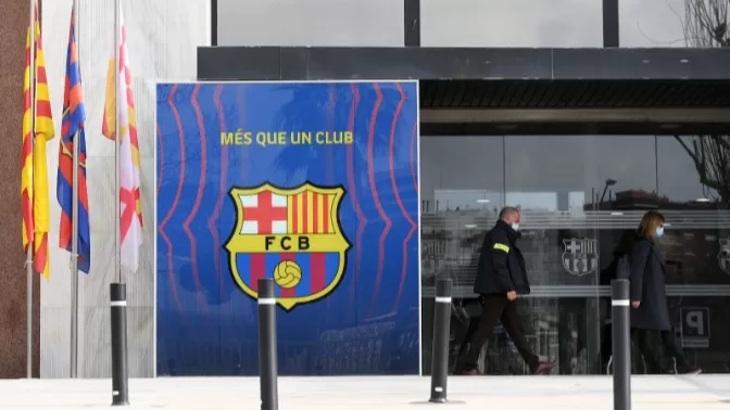 اتهام بزرگ به فوتبال اسپانیا: بارسا داوران را می‌خرید!