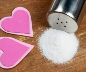 نمک بهترین و ارزان ترین راه برای تسکین و دردهای بدن