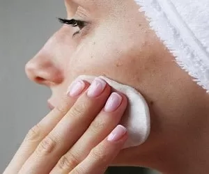 5 نکته مهم برای آرایش پوست جوش دار به روش صحیح