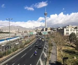 هوای امروز تهران قابل قبول است