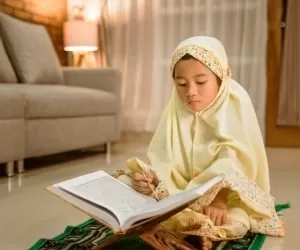 ضرورت آشنایی و آموزش قرآن در تربیت کودکان
