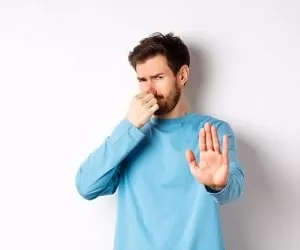 از بین بردن بوی پیاز دست با 18 روش خانگی و طبیعی ضد بوی پیاز