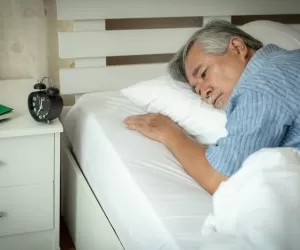 اندازه استاندارد ساعت خواب سالمندان+ مسئله ای مهم