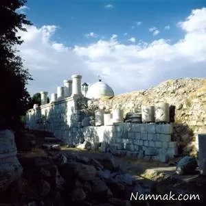 معبد آناهیتا دومین بنای سنگی ایران در کرمانشاه