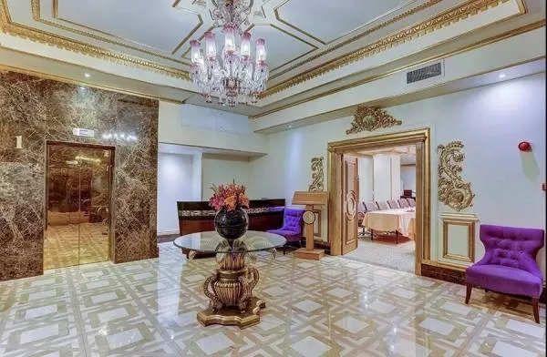 هتل بزرگ تهران