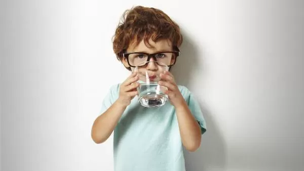 نوشیدن مایعات