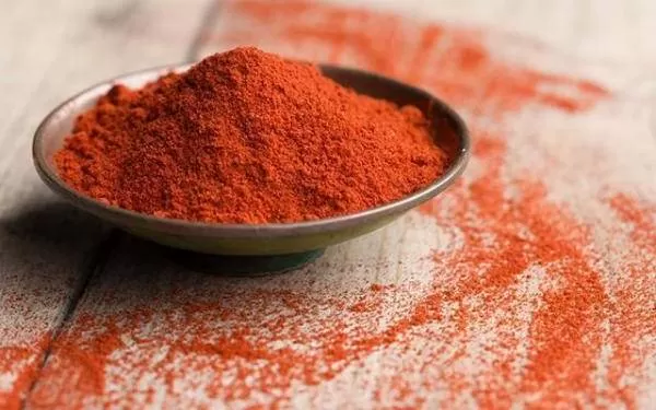 خاک رس برای درد لوزه