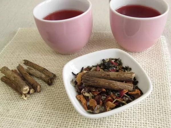 میخک و شیرین بیان