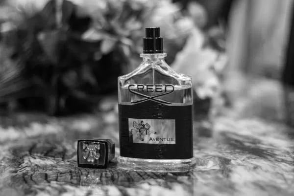 عطر کرید اونتوس