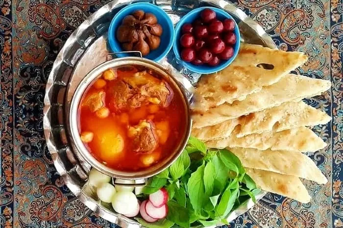 آبگوشت یخنی بادمجان