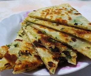 طرز تهیه نان کلانه : نان محلی سنندج با طعمی بی نظیر