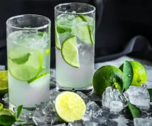 فواید باورنکردنی خوردن ترکیب آب و آب لیمو ترش 
