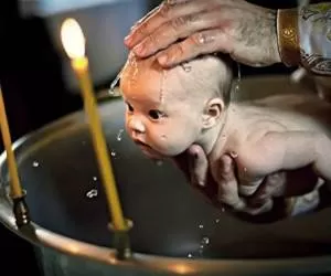 پاسخ سوالات شما درباره غسل تعمید