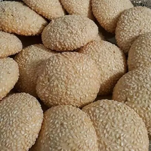 کلوچه کنجدی