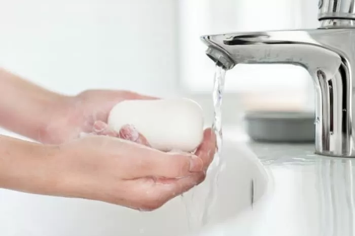 شستن دست با صابون