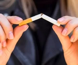 بهترین نحوه برخورد با همسر سیگاری + راه حل