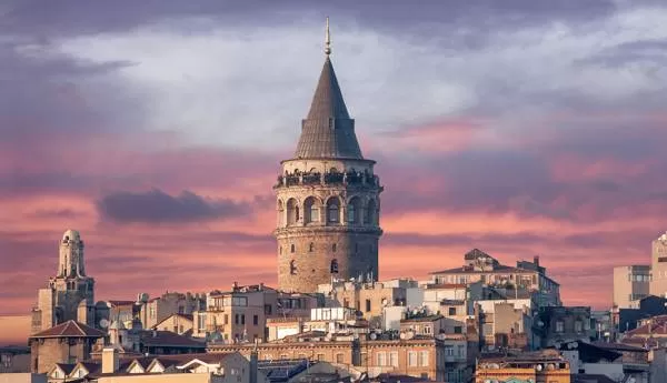 برج گالاتا در استانبول