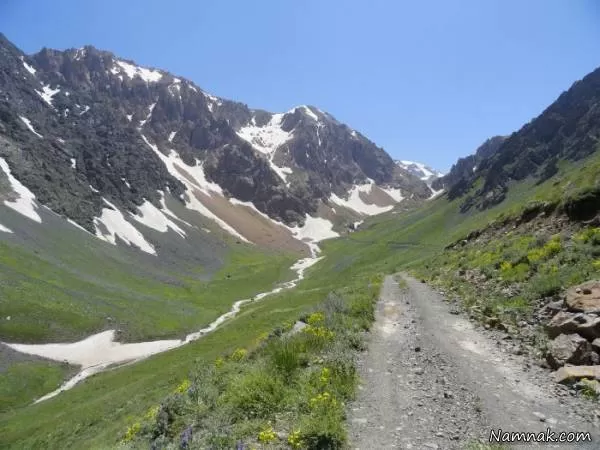  قله علم کوه در تخت سلیمان