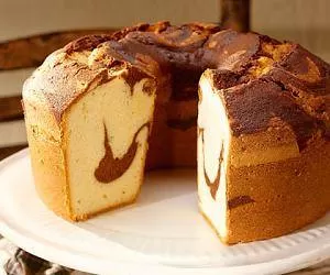 کیک اسفنجی | طرز تهیه “کیک اسفنجی” ساده با کمترین مواد