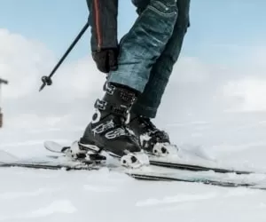 آموزش اسکی ؛ تکنیک های اصلی و طرز استفاده از وسایل