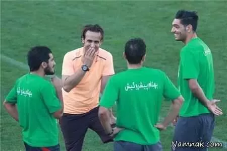 خنده های علی کریمی در تمرینات پرسپولیس