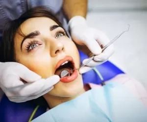 عصب کشی دندان چیست و چگونه انجام می شود؟