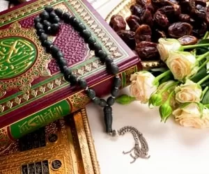 بهترین ذکر و دعای لحظه افطار + ثواب و فضیلت