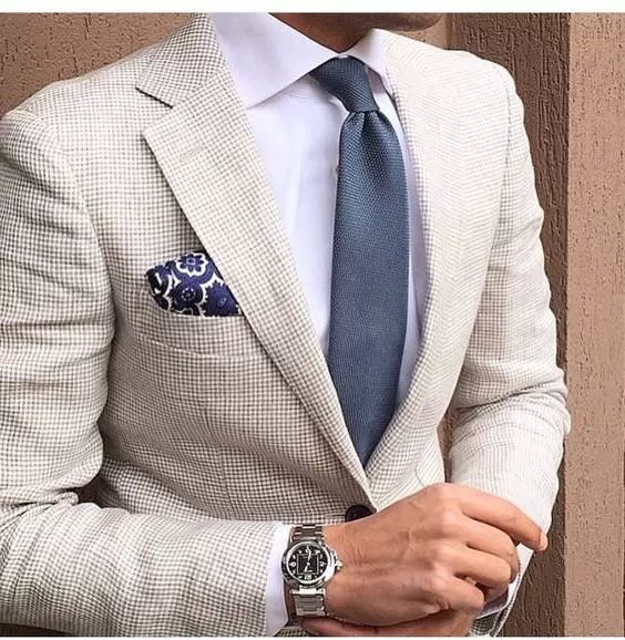 دستمال جیب و کراوات