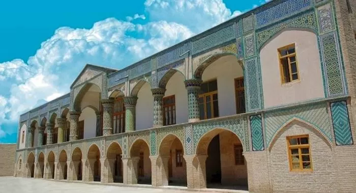 عمارت مفخم 