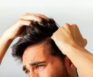 علت ریزش مو در مردان بیشتر از زنان چیست؟