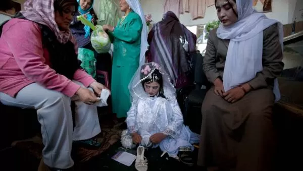 ازدواج غم انگیز دختر 11 ساله افغان