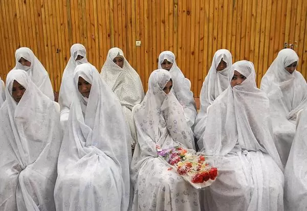 ازدواج تاسف بار دختر 11 ساله افغان