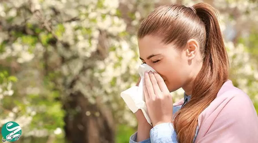 علت آبریزش بینی و عطسه در فصل بهار |چه چیزهایی باعث ایجاد آلرژی میشوند؟
