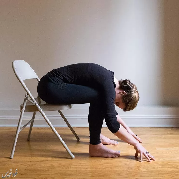 تقویت عضلات گردن با ورزش و حرکات کششی |5 کشش مرتبط با گردن که میتوانید به صورت نشسته انجام دهید