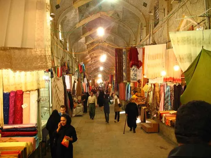 بازار وکیل شیراز + نحوه دسترسی